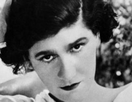 Coco_Chanel_1920