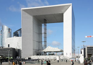 Grande Arche de la Defense - La Défense train station
