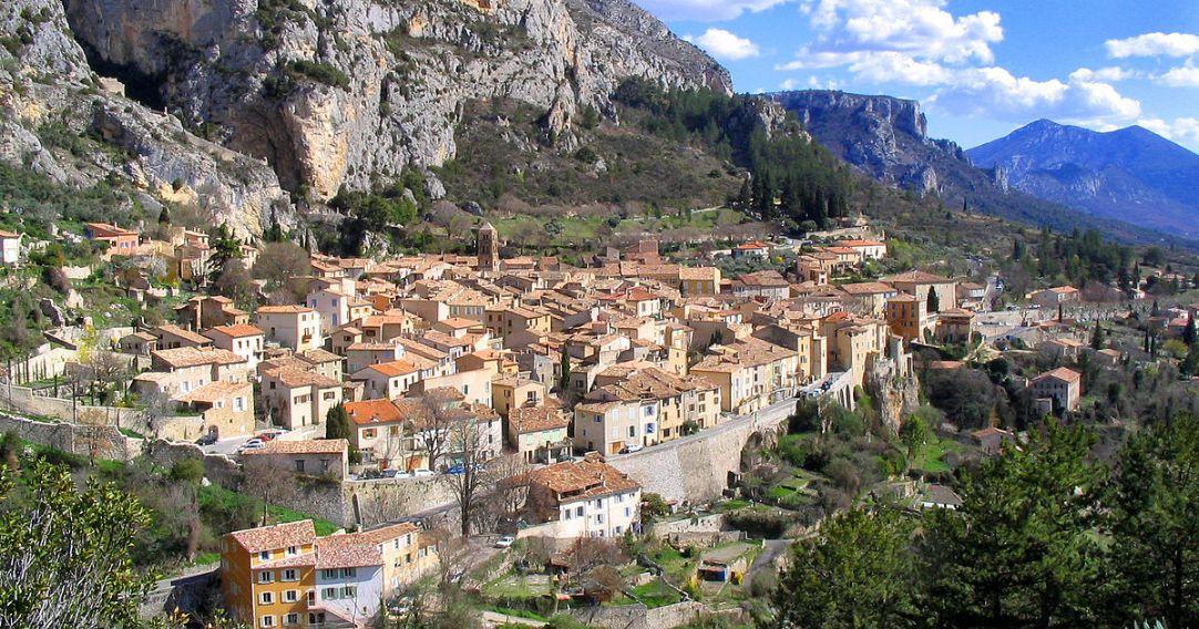 Cacographie des plus beaux villages français